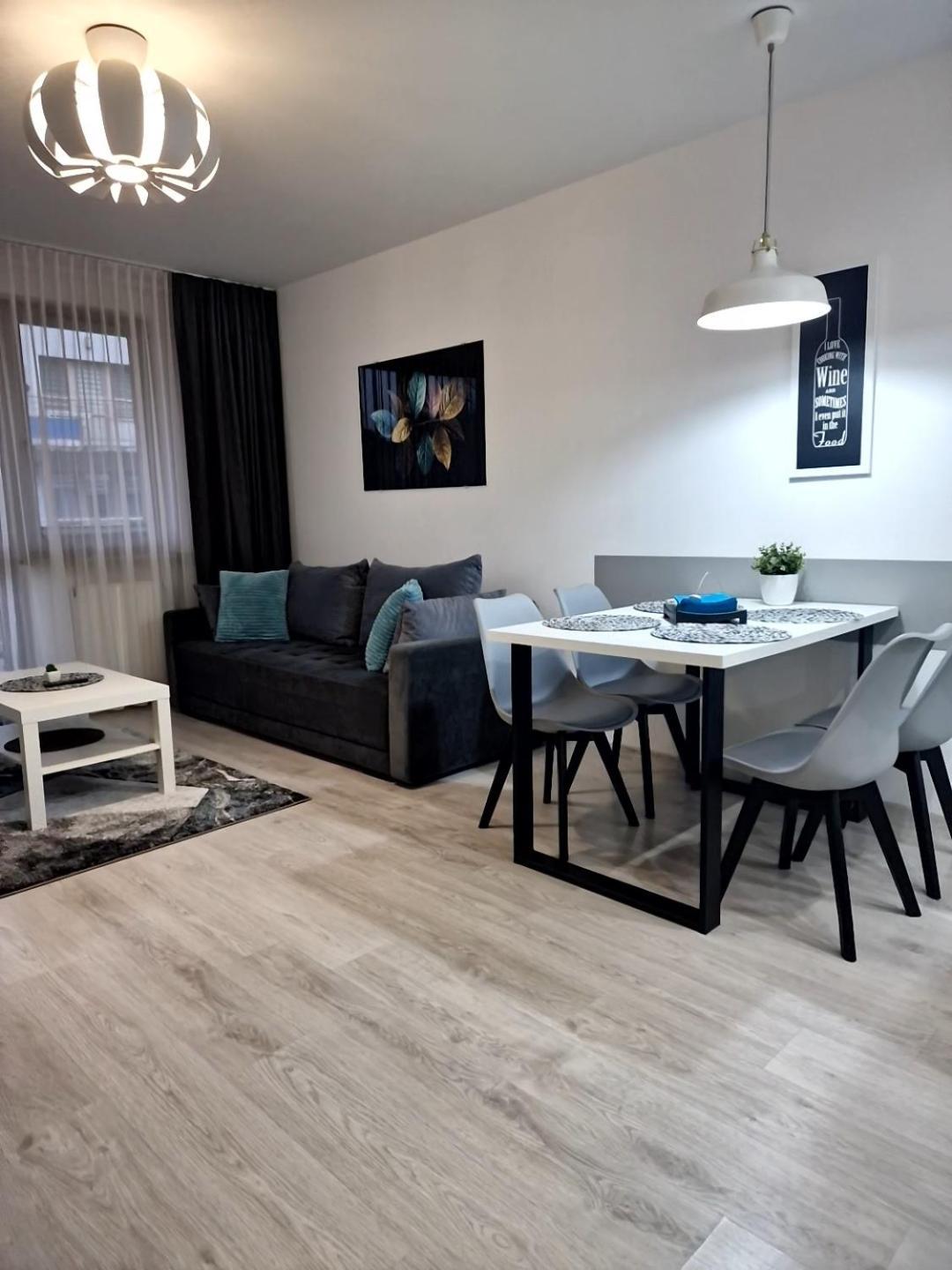 Apartament Aleksandra 슈비노우이스쳬 외부 사진