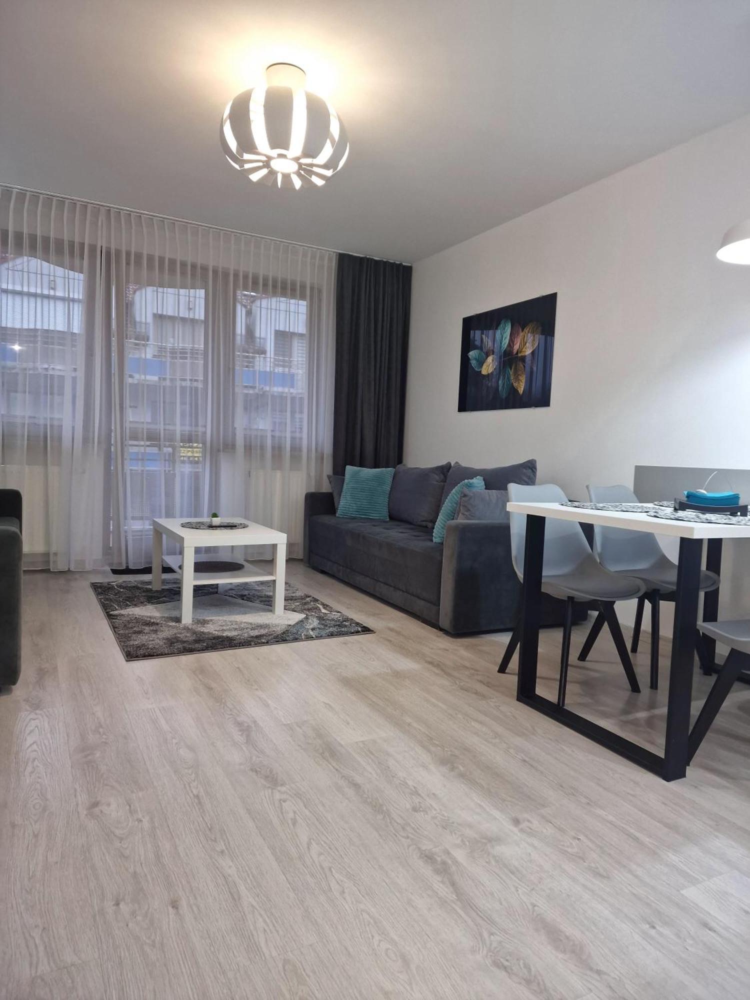 Apartament Aleksandra 슈비노우이스쳬 외부 사진